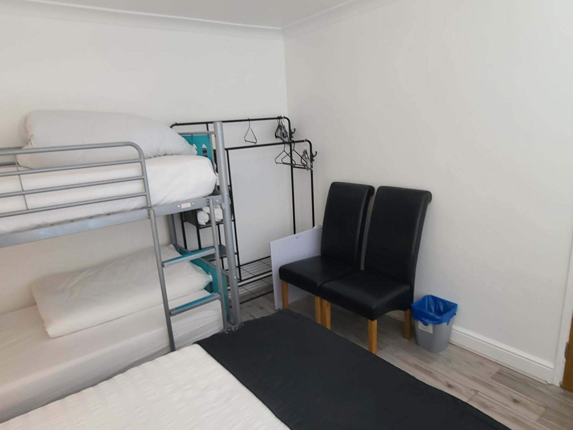 Gatwick Rooms-Travel Service-Airport Parking Ifield Exterior foto